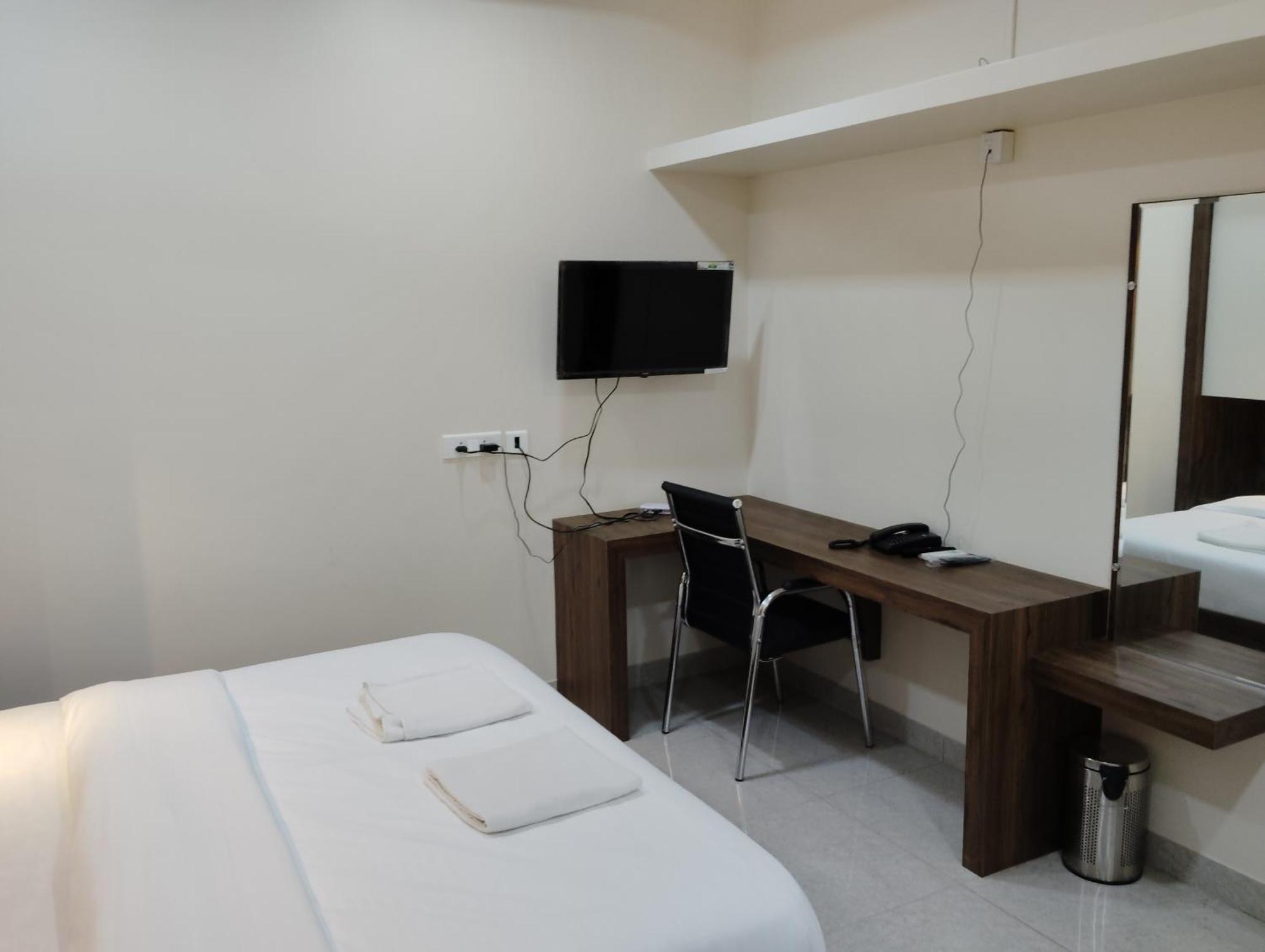 הוילה צ'נאי Sr Residency מראה חיצוני תמונה